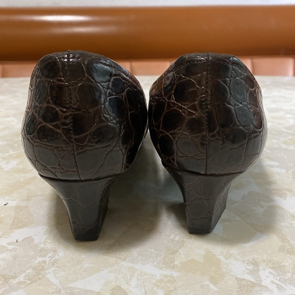 Naturalizer 8.5 Fulton Pump Patent Leather Dark Brown - Picture 5 of 6